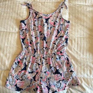 Girls romper with ties at shoulder. Large 8/10